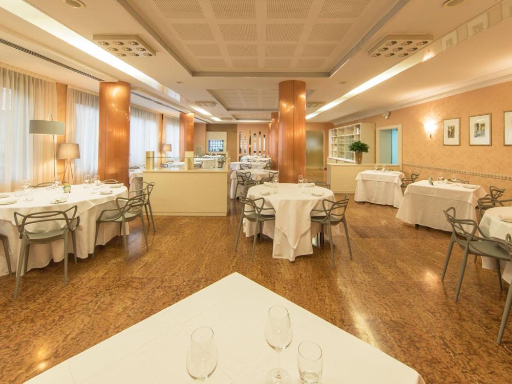 Ristorante Hotel Lucia - 100 Mt Dal Mare جوليانوفا المظهر الخارجي الصورة